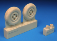 Spitfire Four Slot Block TreadMainwheels - Image 1